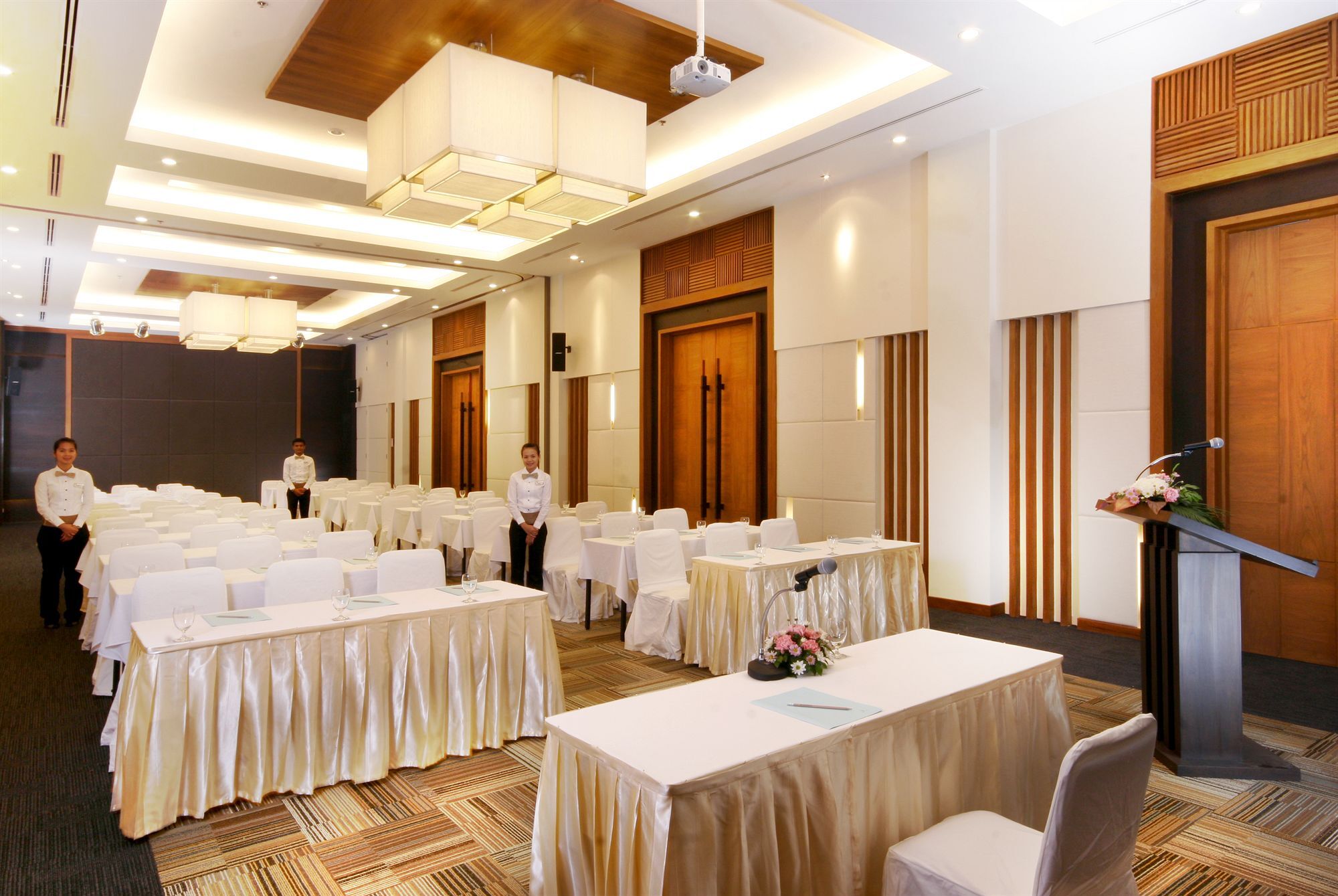 Kantary Hotel Ayutthaya Exterior photo