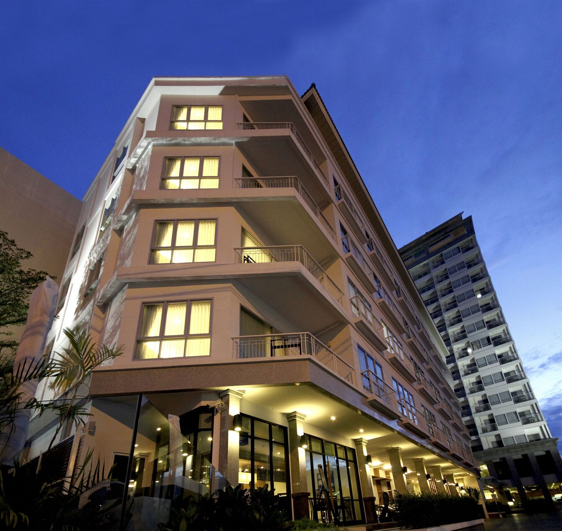 Kantary Hotel Ayutthaya Exterior photo